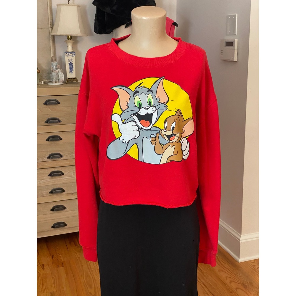Jerry Leigh Tom and Jerry Red Graphic Cropped Sweatshirt Small